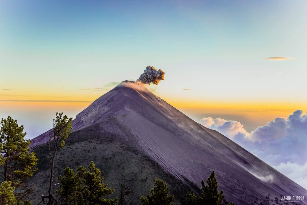 hiking during the dry season in guatemala