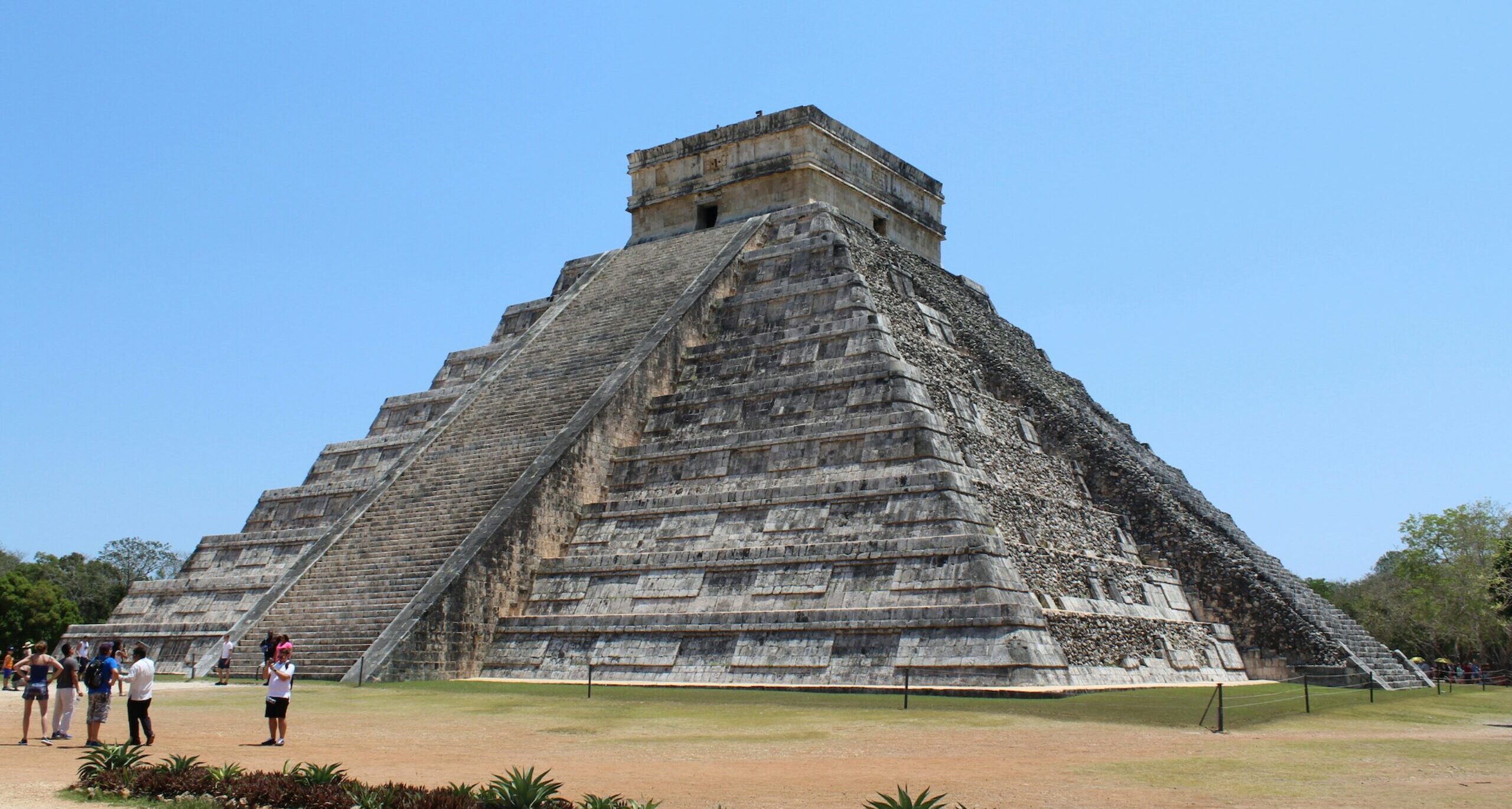 chichen itza pyramid